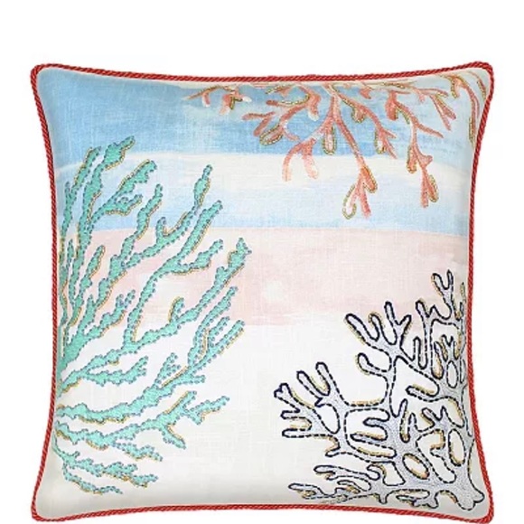 Sonoma Goods For Life Blue Coral Ultimate Feather Fill Throw